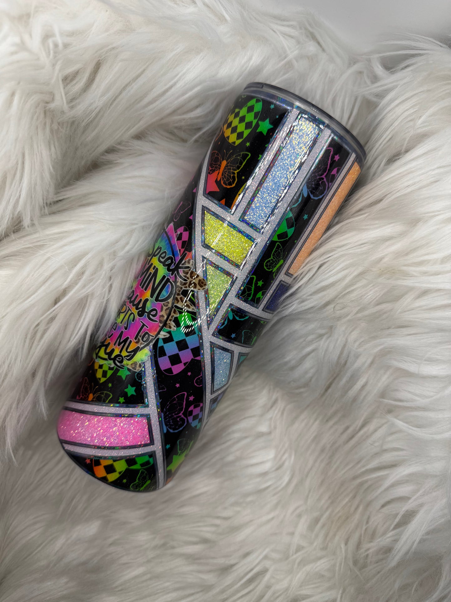 RTS 20oz neon retro hearts and checkerboard.
